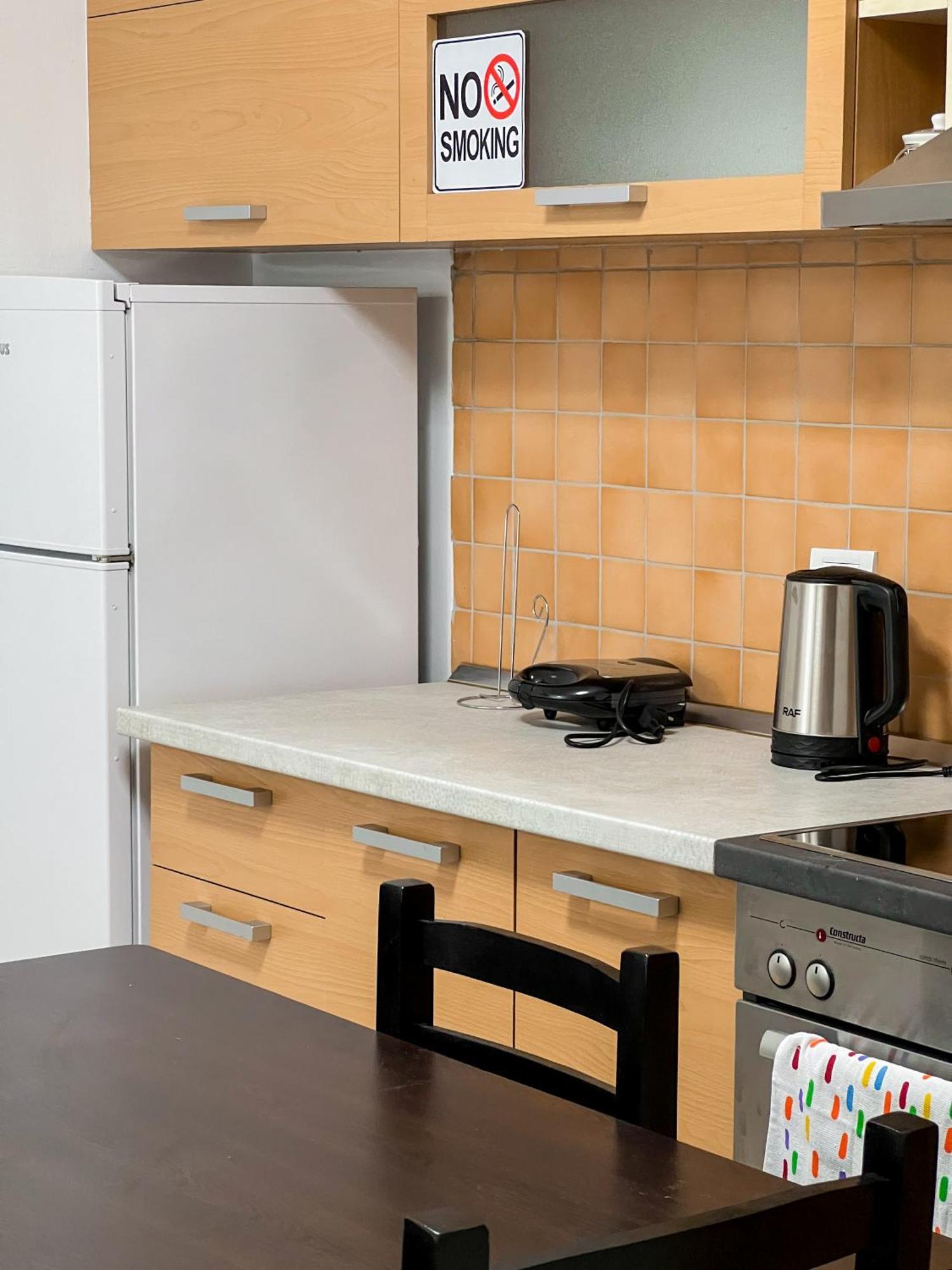 Tirana City Stay Apartments Екстер'єр фото