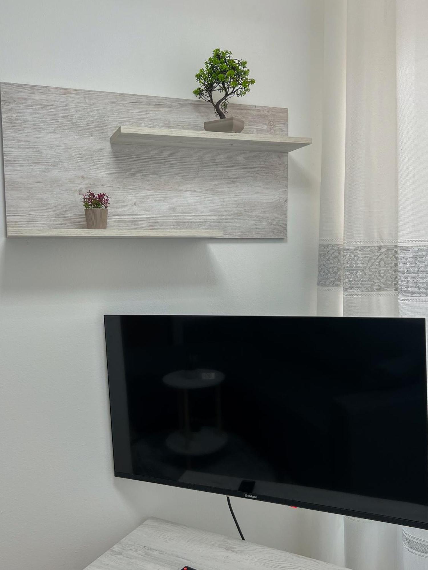 Tirana City Stay Apartments Екстер'єр фото