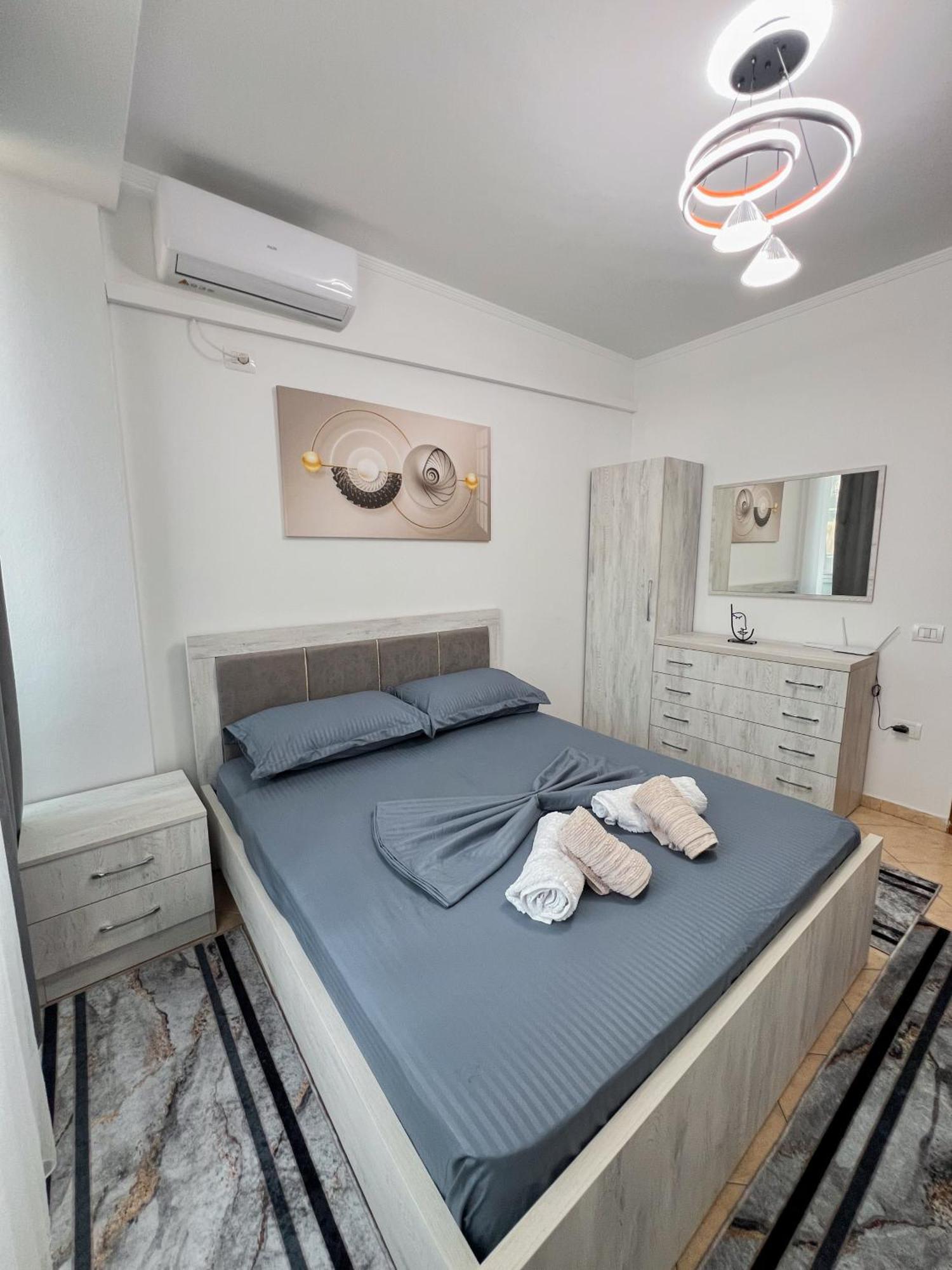 Tirana City Stay Apartments Екстер'єр фото