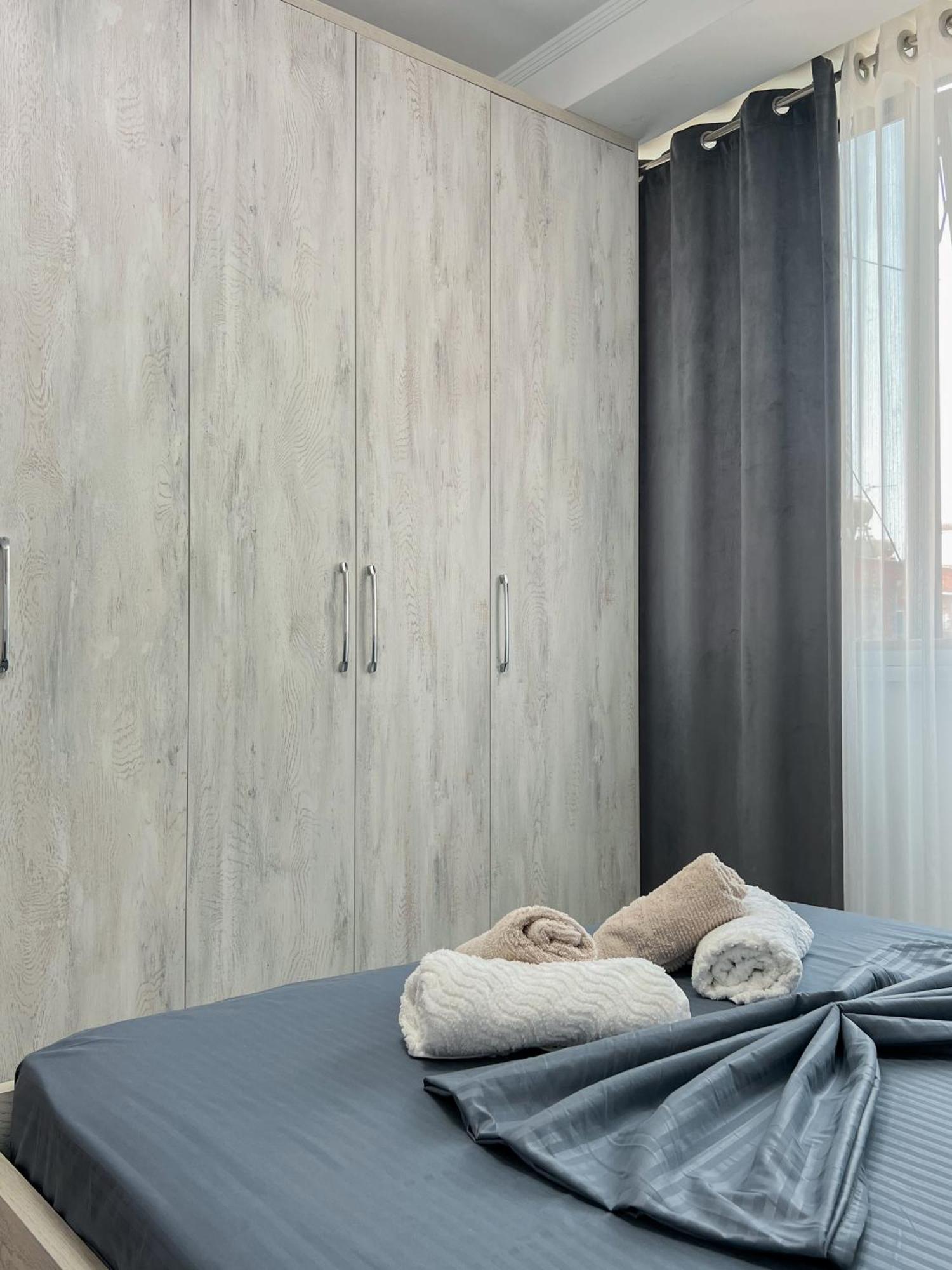 Tirana City Stay Apartments Екстер'єр фото